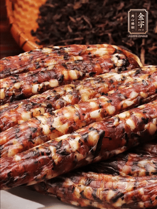 尊龙时凯旗舰厅
土香肠、尊龙时凯旗舰厅
梅干菜香肠、尊龙时凯旗舰厅
酱肉，切片